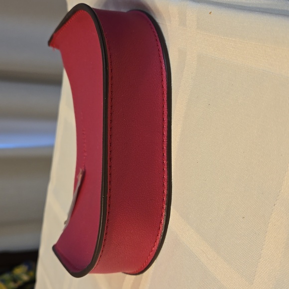 Elizabeth Arden cosmetic pouch, Raspberry color NWOT - Picture 2 of 5